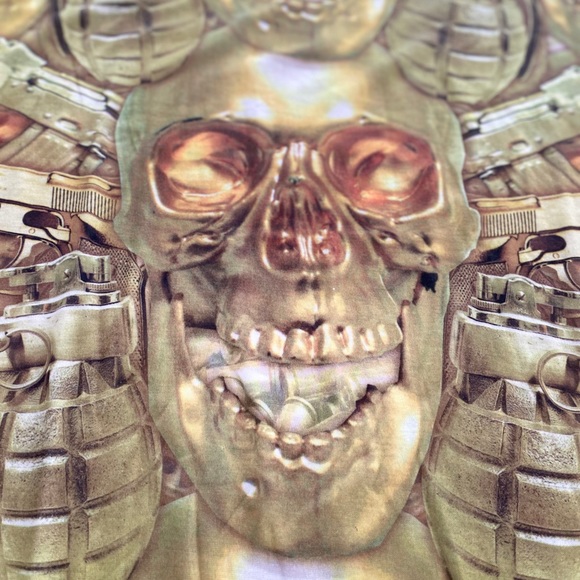 Skull 💀 tee - Picture 2 of 4